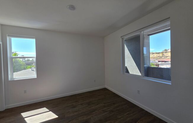 2 beds, 2 baths, 917 sqft, $2,895, Unit 2116-203