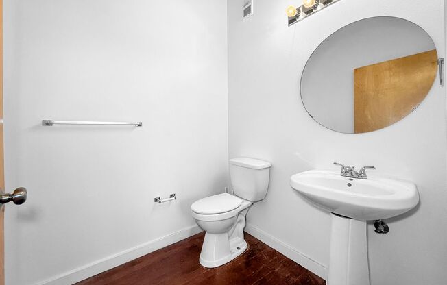 2 beds, 2 baths, 2,690 sqft, $3,150, Unit 602