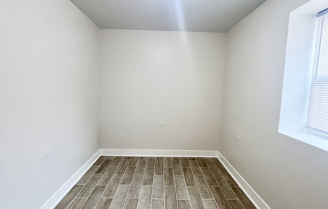 3939 W IOWA ST