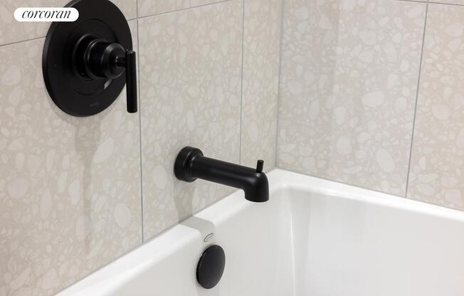 2 beds, 2 baths, $6,710, Unit 10_12