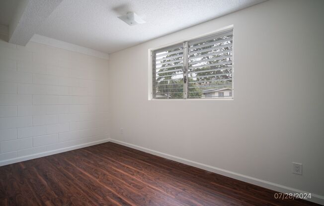 3 beds, 1 bath, $2,750