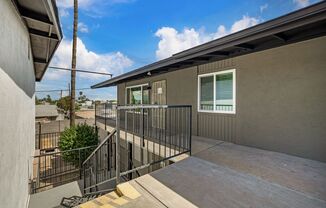 2 beds, 1.5 baths, 900 sqft, $1,279, Unit 32