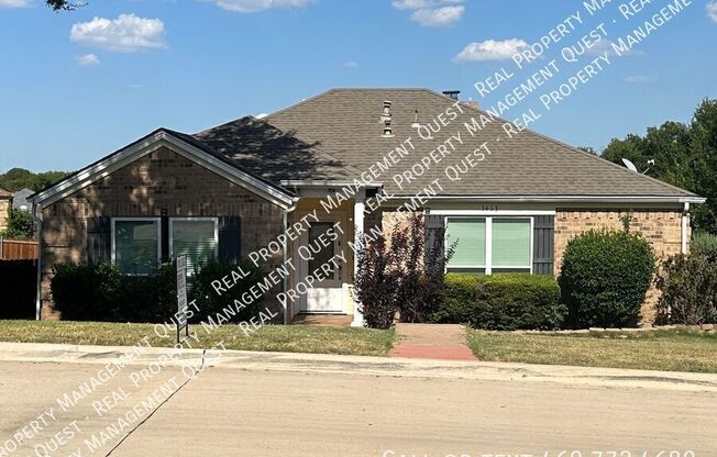 3433 COUNTRY CLUB DR