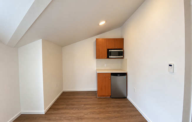 Studio, 1 bath, 190 sqft, $1,295, Unit 4501