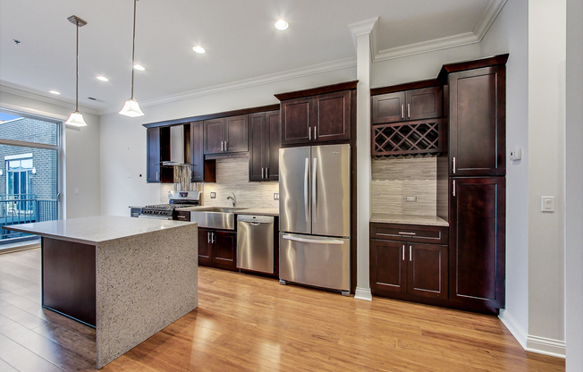 1247 W Madison St 205