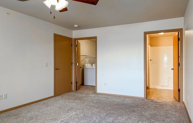 2 beds, 2 baths, 1,325 sqft, $1,560, Unit ML 550-02