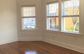 Studio, 1 bath, 400 sqft, $1,325, Unit 06