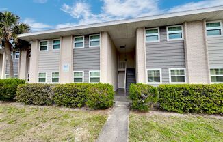 3/2 Condo in Sky Lake near the Florida Mall