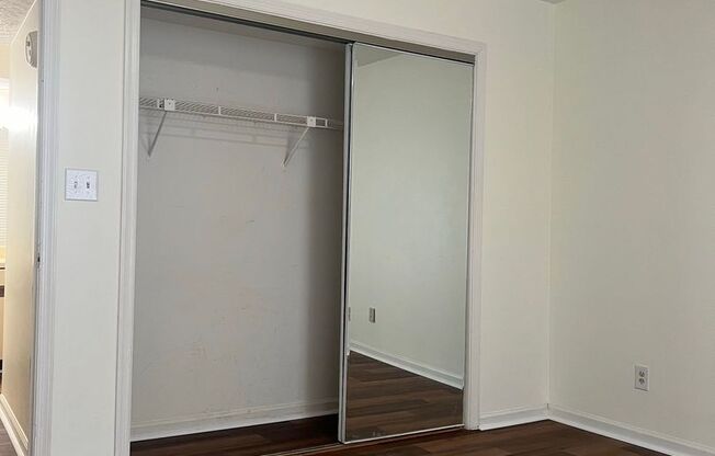 1 bed, 1 bath, $1,100