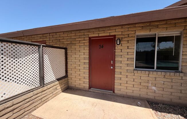 1 bed, 1 bath, 570 sqft, $899, Unit 16621-34