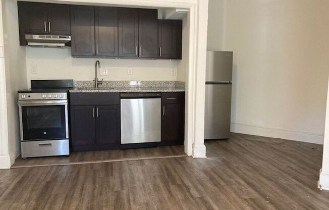 1 bed, 1 bath, 450 sqft, $1,329, Unit 1301-25