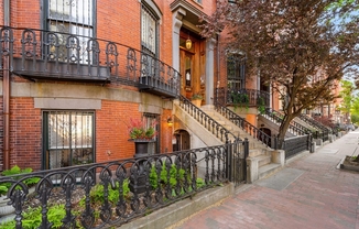 617 Massachusetts Ave 5