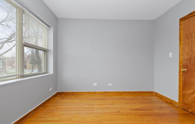 60th/Whipple (6000-02)