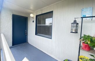 1BD/1BA Apartment off Curry Ford in Henley Park Apartments!