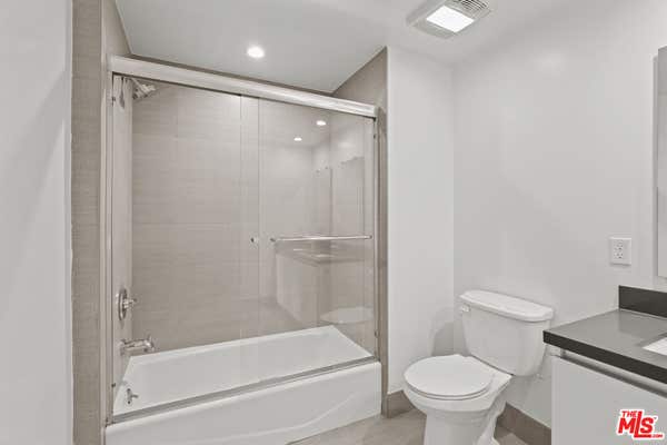 518 N Gramercy Pl.