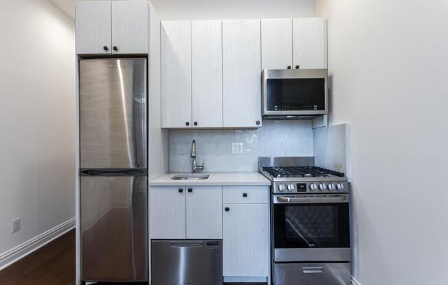 1 bed, 1 bath, 2,933 sqft, $4,150, Unit 4