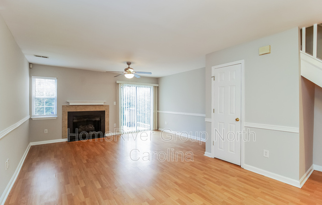 3719 WINBORNE LN
