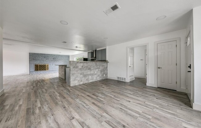 4524 HARVEY DR