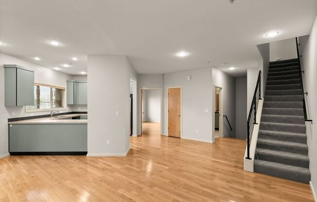 Beautiful 2 Bedroom Townhome in N Portland
