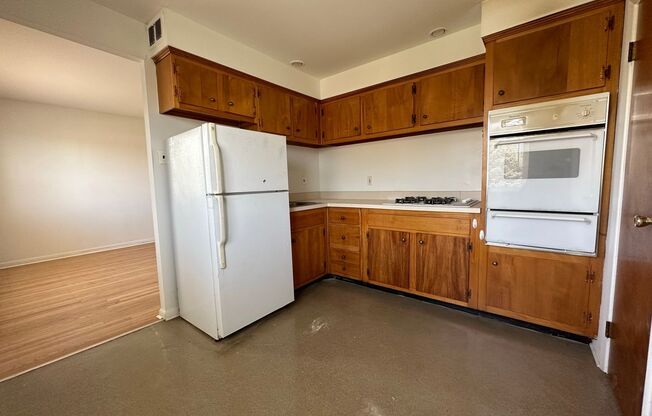 Lansing St 1709