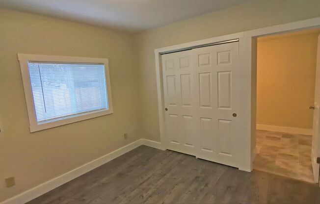 2 beds, 1 bath, $1,800