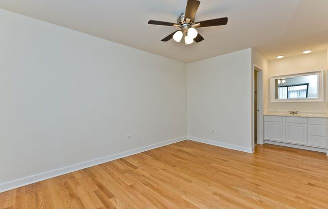 1 bed, 1 bath, $1,395, Unit 412