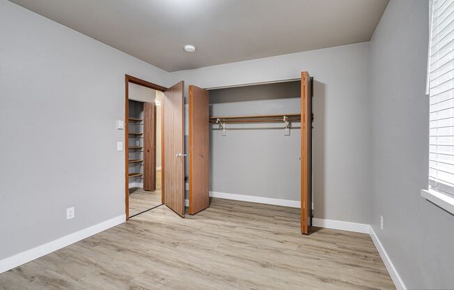 2 beds, 2 baths, 1,050 sqft, $1,599, Unit FV9A