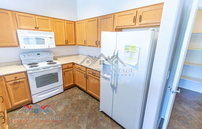 2 beds, 2 baths, 1,125 sqft, $1,650, Unit Unit 2423