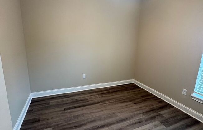 2 beds, 1 bath, 950 sqft, $1,000, Unit 234