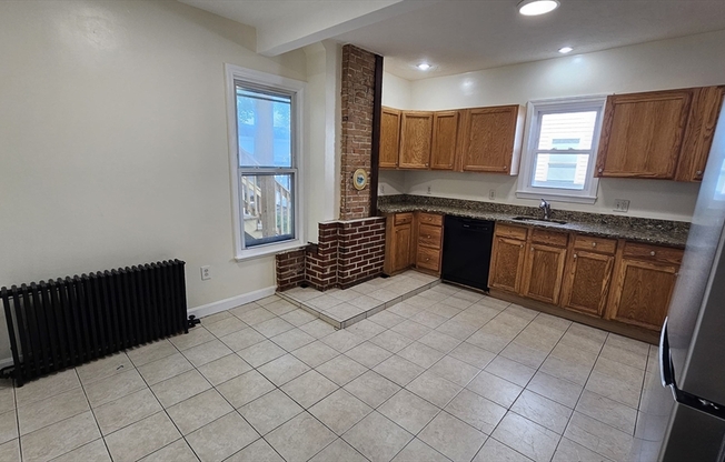 182 PROCTOR AVE
