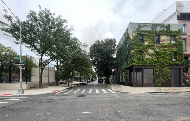 291 WYTHE AVE
