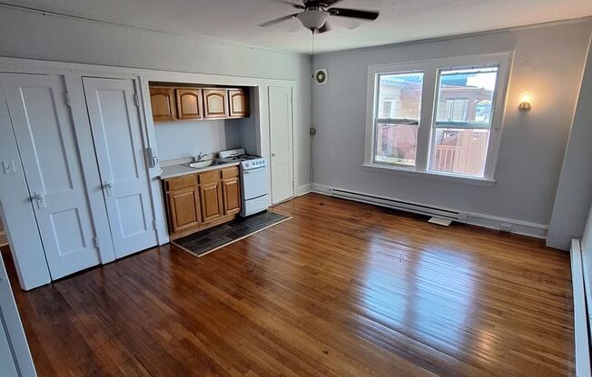 Stratford Ave Apartments