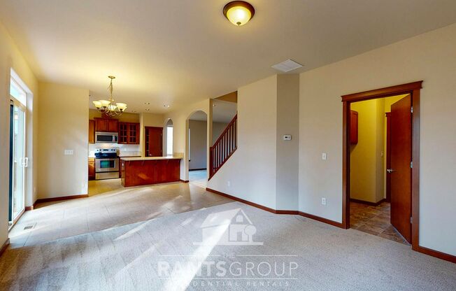 New Paint & Carpet! Beautiful Neighborhood, Easy JBLM commute!