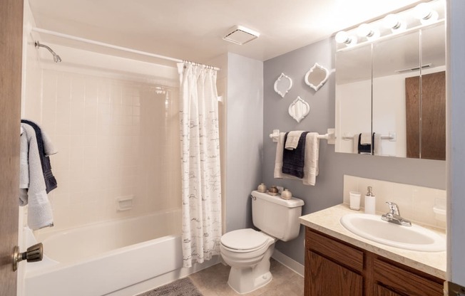 Bathroom in a 2 bedroom apartment at University Park Apartments