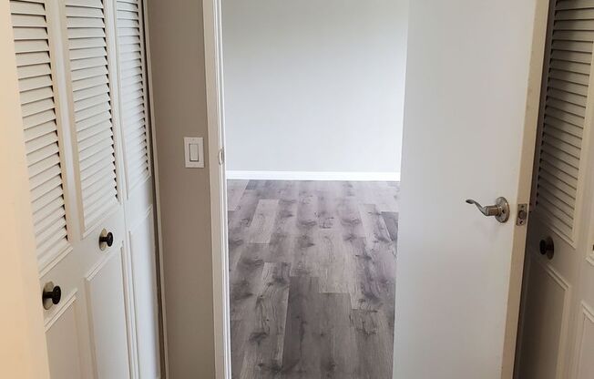 Studio, 1 bath, 408 sqft, $1,900, Unit 141