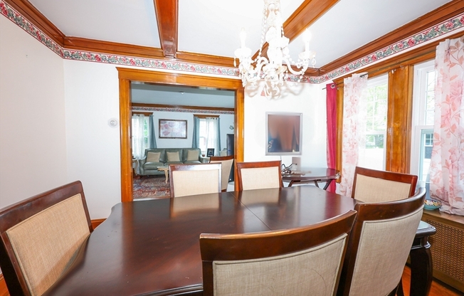 8 VERNDALE RD