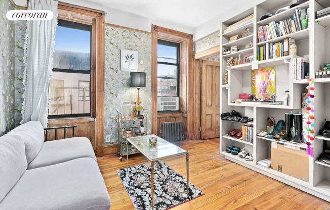 25 LEROY ST