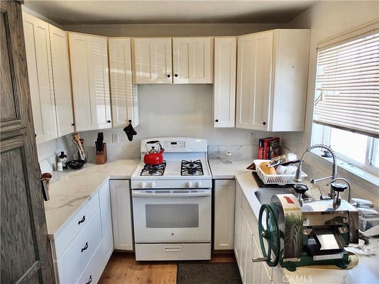 815 W 134 ST