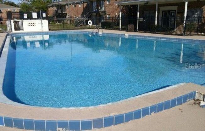 5317-K103 Curry Ford Road, Orlando 2bed/1bath