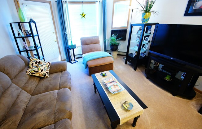 2 beds, 2 baths, 1,031 sqft, $1,425, Unit 3700106