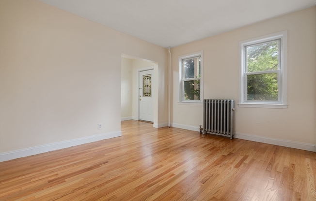 10 FRANCES ST