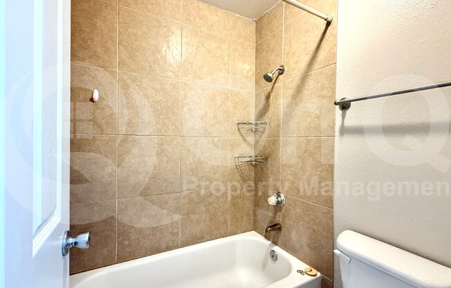 1 bed, 1 bath, 960 sqft, $1,549, Unit 218