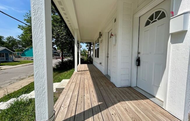 Charming 3-Bedroom 2 Bathroom Duplex in the Heart of Indianapolis