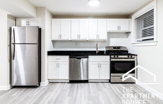 732 W Roscoe St, Chicago IL 1N