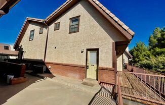 3 beds, 2 baths, $1,575, Unit 6D