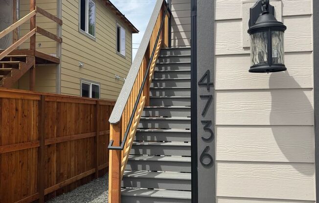 6920-1t - 4734-4736 Gebhard