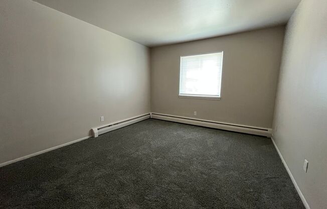 2 beds, 2 baths, $1,495, Unit 222