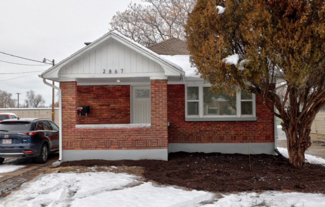 2867 KIESEL AVE