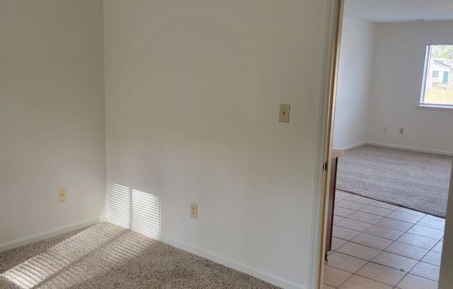 1 bed, 1 bath, 500 sqft, $925, Unit 1954