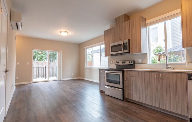 1340-1360 NE Killingsworth